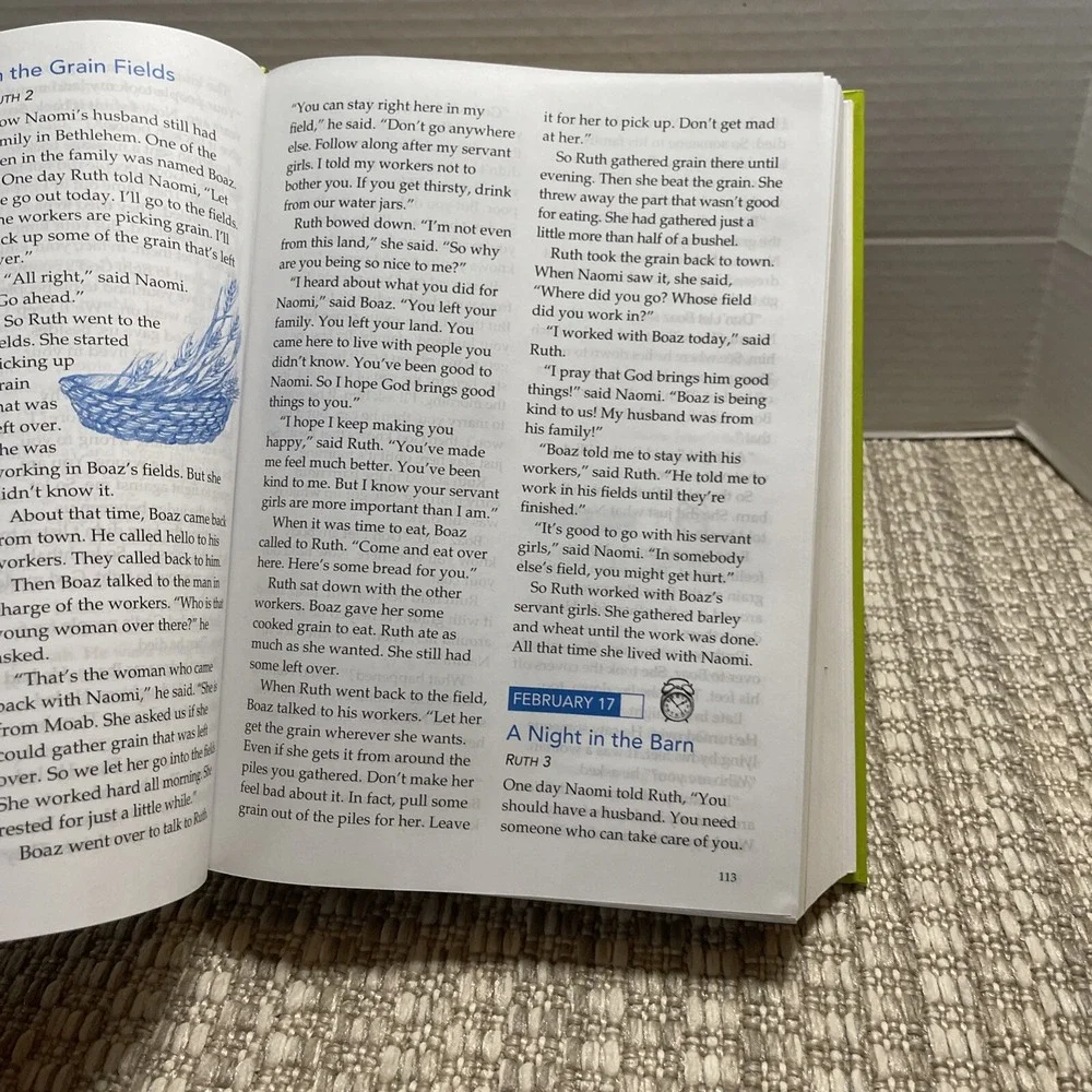 Day by Day Kid's Bible: The Bible for‎ Young Readers: By Karyn Henley